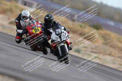 media/Dec-17-2022-SoCal Trackdays (Sat) [[224abd9271]]/Turn 16 (210pm)/